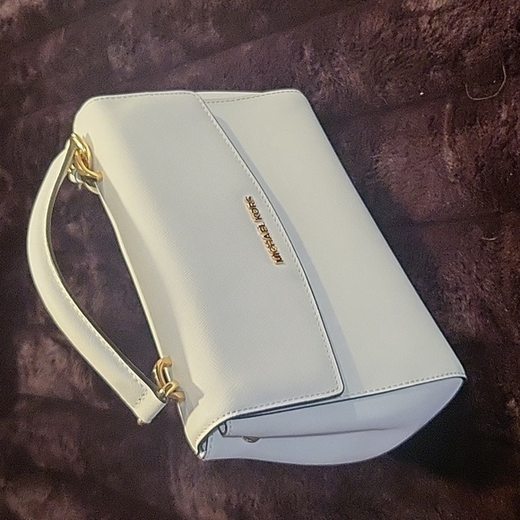 Michael Kors Extra-Small Saffiano Leather Crossbody White - Picture 4 of 9
